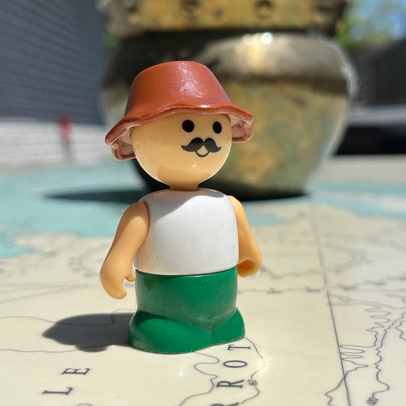 Vintage Posable Little People Man with Moustache & Hat - Picture 2 of 4